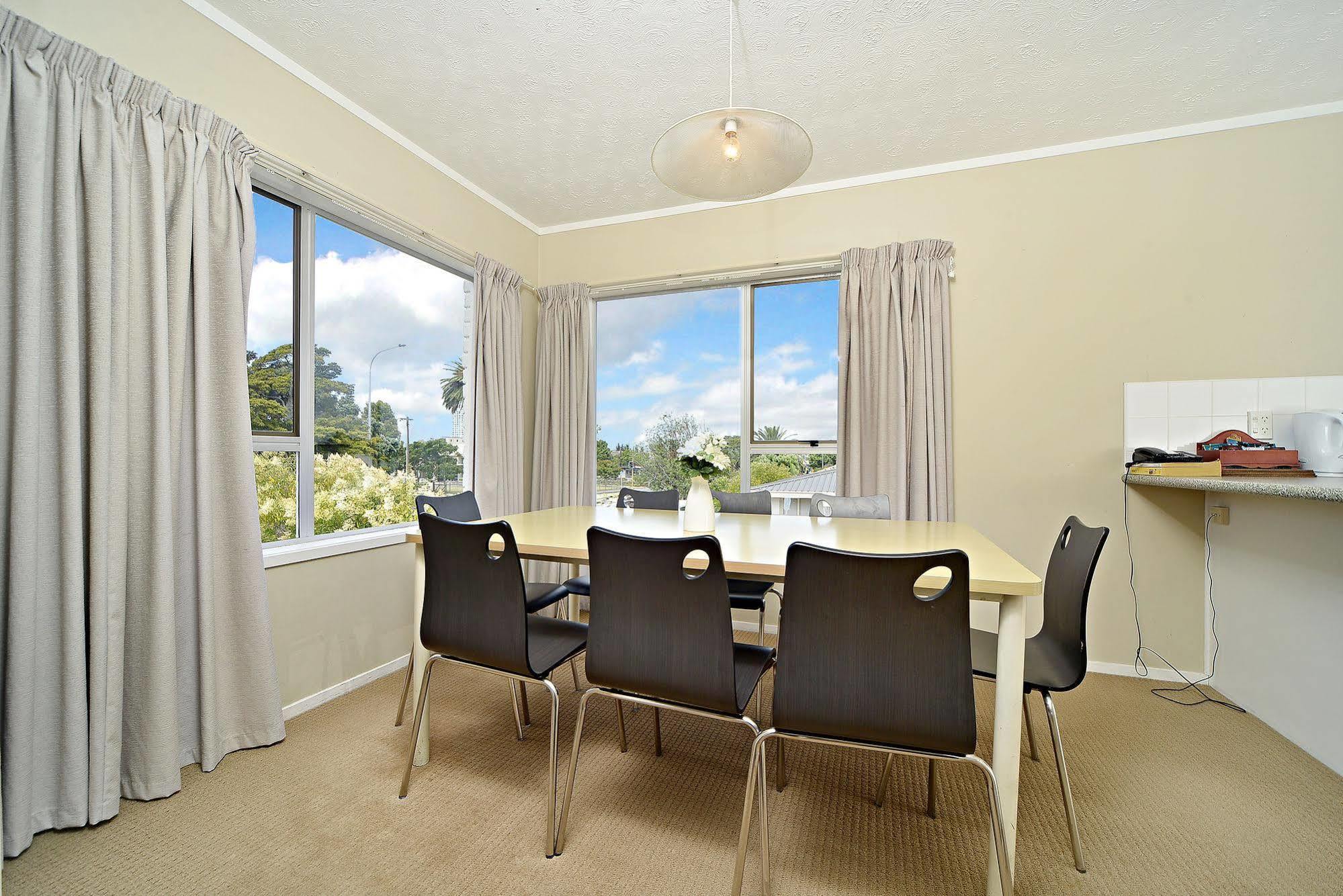 Takapuna Motor Lodge Auckland Buitenkant foto